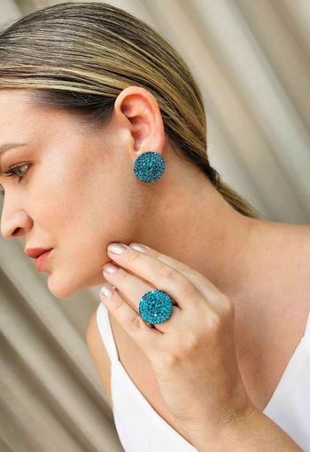 Brinco Atalia redondo com pedras blue zircon