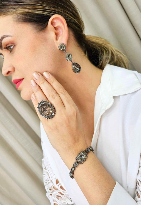 Pulseira Adeline com pedras black diamond banhada no onix