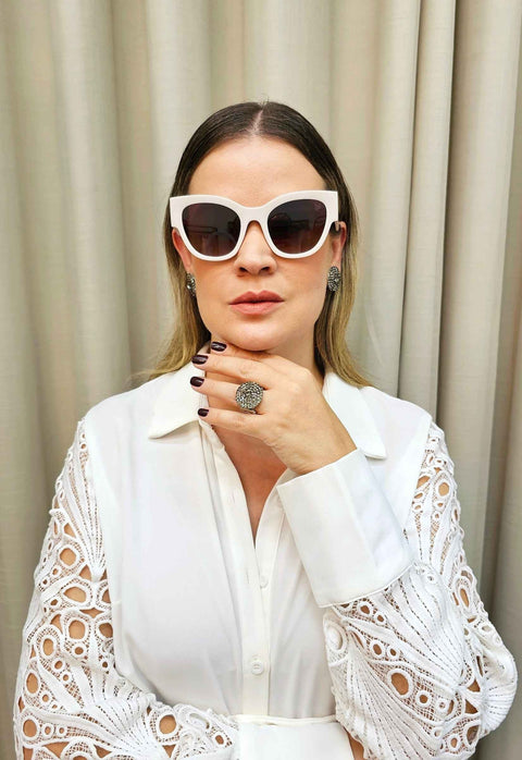 Óculos de Sol Letícia de acetato off white com lentes de proteção uv