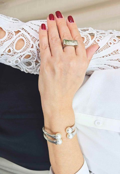 Bracelete Romance em Paris silver com perolas banhado no prata