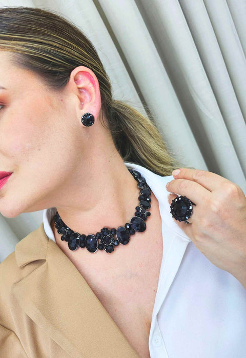Choker Dandara luxo de pedras pretas banhada no onix