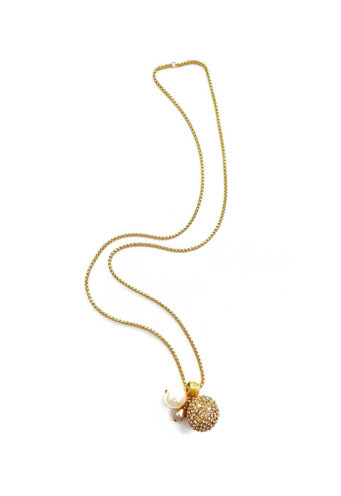Colar Essência Gold longo com esfera de strass e perolas