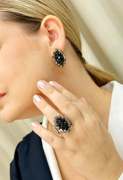Anel Adalira silver com pedras pretas e hematite
