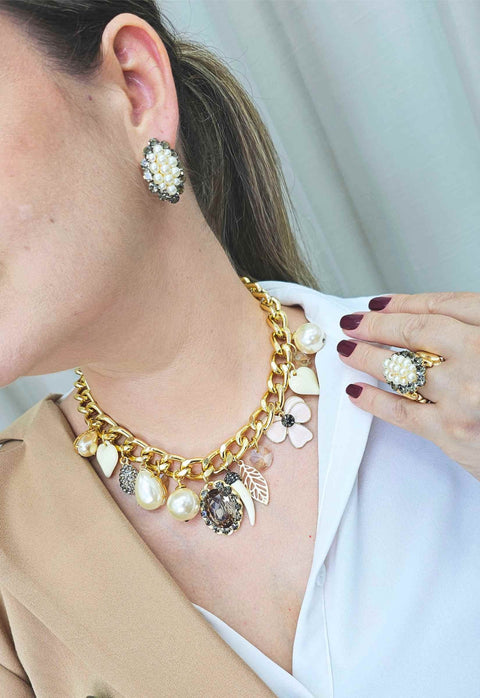 Colar Nobreza Glam com pingentes perolas e pedras black Diamond