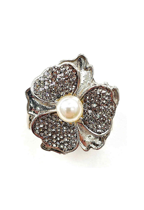 Anel Derli de flor prata com perola e pedras black diamond