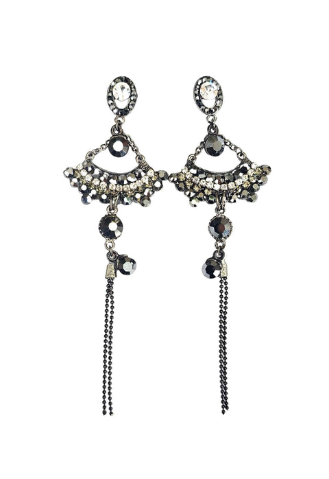 Brinco Gigi onix com pedras cristais e hematite e franjas grafite