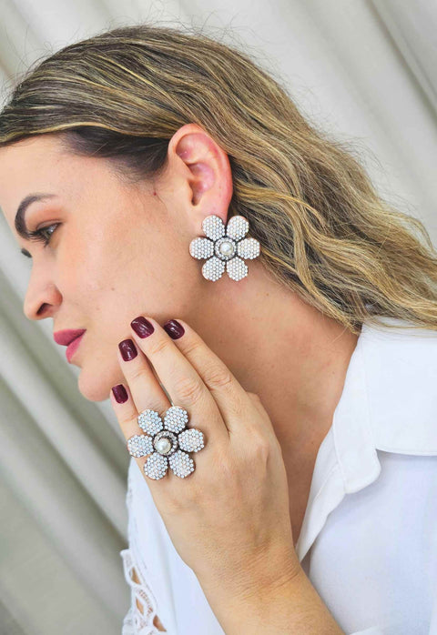 Brinco de Flor Bahamas com strass light opal banhado no vintage