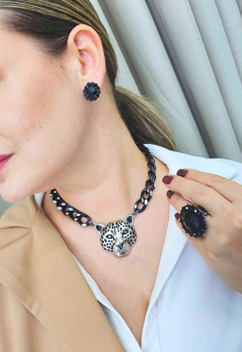Colar Vicenza black com maxi pingente de onça esmaltada