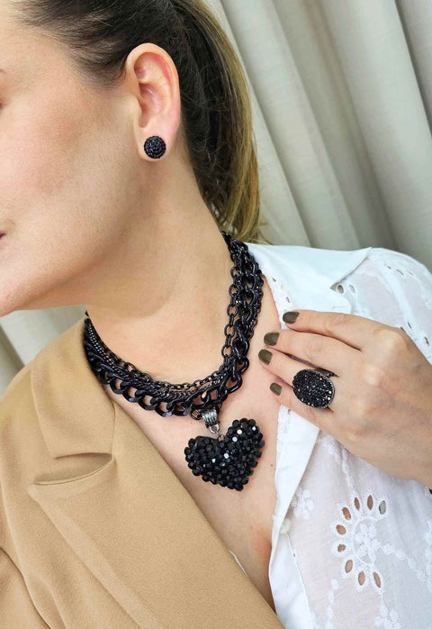 Maxi Colar Valentina black com pingente de coração e correntes pretas