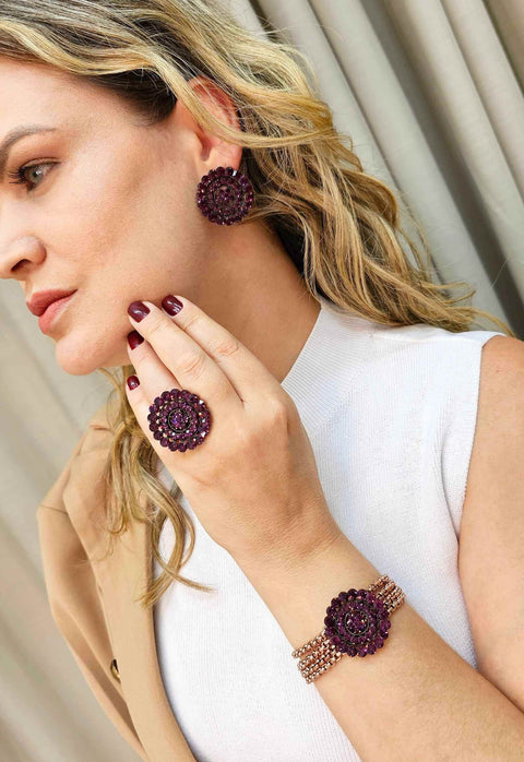 Brinco Calista redondo com pedras ametista banhado no vintage