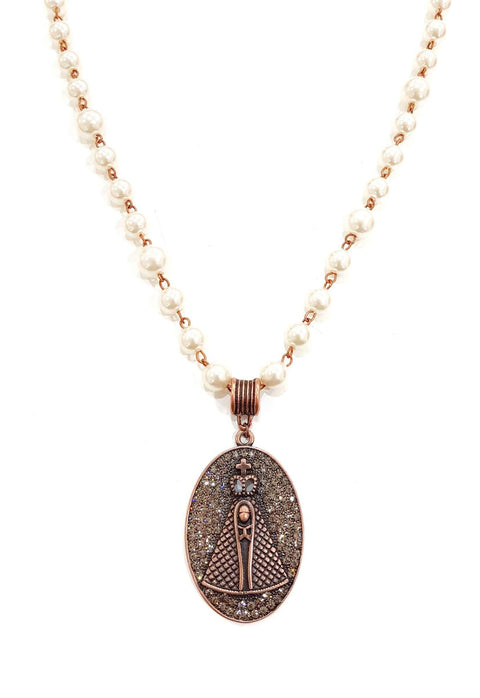 Colar devoção com pingente de Nossa Senhora Aparecida com perolas no banho ouro vintage