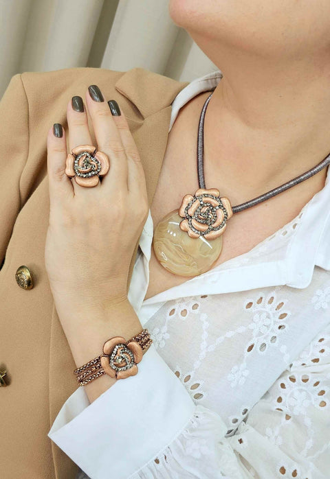 Pulseira Cassandra de flor com correntes venezianas vintage