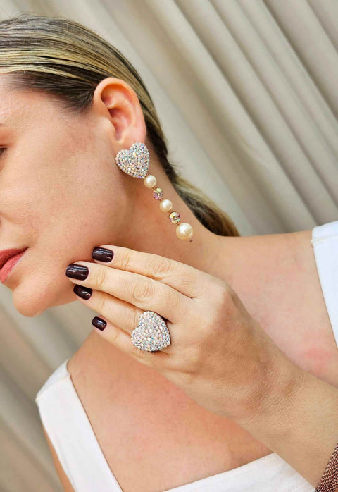 Brinco Cordelia de coraçao com perolas e strass boreal