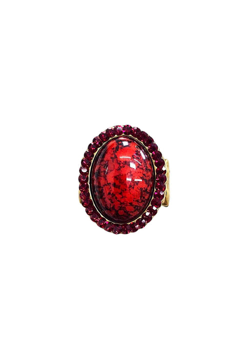 Anel Doha Red oval com pedras vermelhas banhado no ouro velho