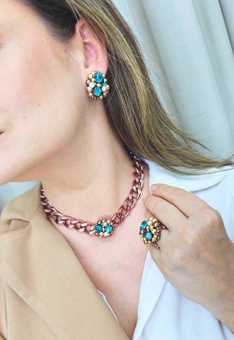 Colar choker Ravi vintage com pingente de perolas e pedras azuis
