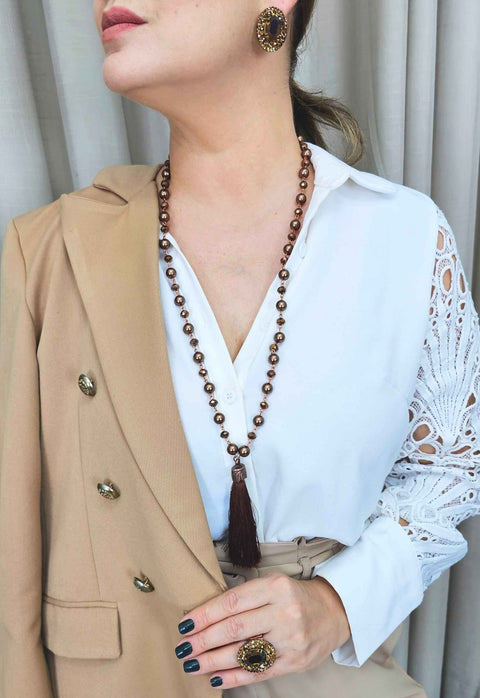 Colar Dália longuinho com tassel e bolas marrons banhado no vintage