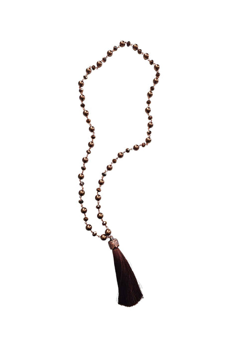 Colar Dália longuinho com tassel e bolas marrons banhado no vintage