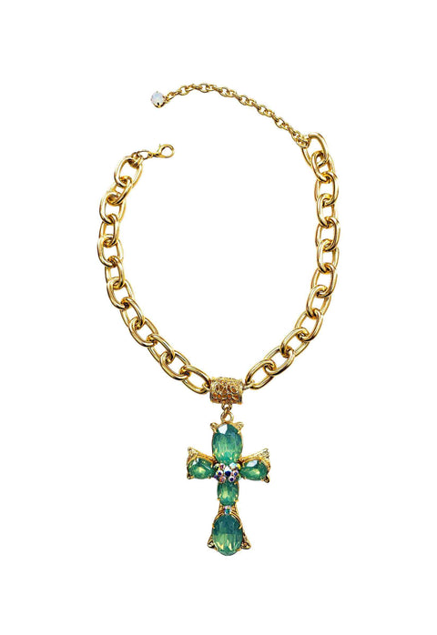 Colar Ester menta com crucifixo de pedras menta e boreal banhado no dourado