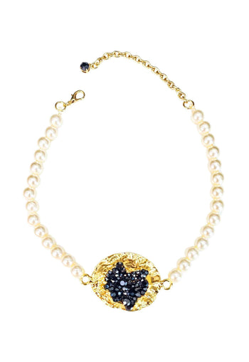 Colar Supreme com perolas e strass hematite banhado no dourado