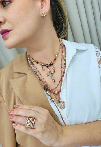 Anel Leandra quadrado com pedras light peach