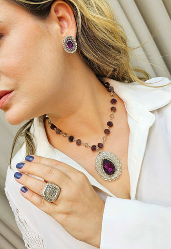 Brinco Elisangela prata com pedras ametista