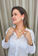 Colar Ester Gold com crucifixo de perolas e elos dourados