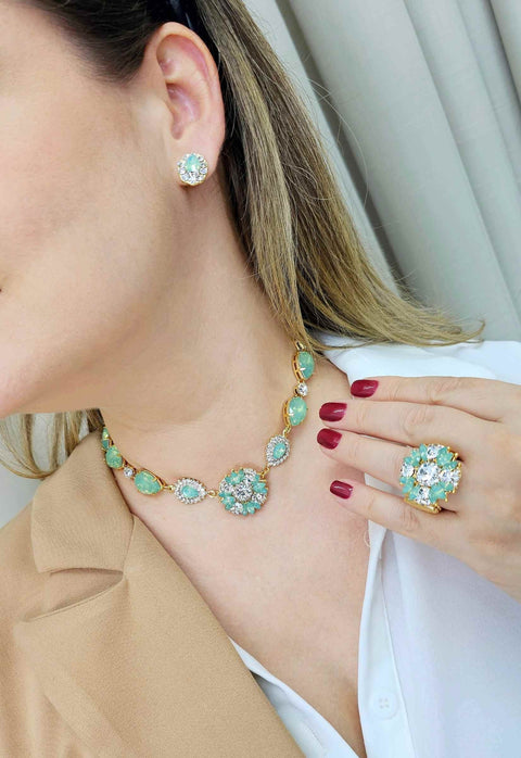 Colar Euforia Dourado com pedras menta