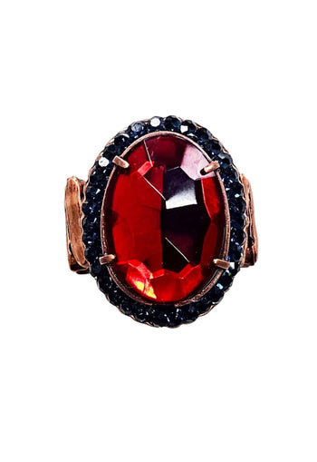 Anel Alegra oval com pedras montana e rubi