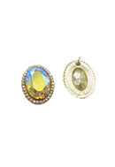 Brinco Festejar oval com pedras boreal banhado no dourado