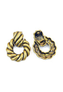 Brinco Mirela de metal banhado no ouro velho