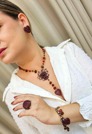 Brinco de coração vermelho Irene