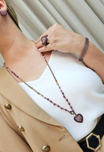 Brinco Melissa classic em formato de coração ametista