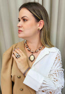 Brinco Absoluta Vintage com strass smoked topaz