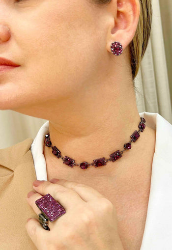 Brinco Marília com strass ametista banhado no grafite