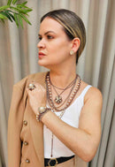 Pulseira Beteia de flor com perola e strass light peach