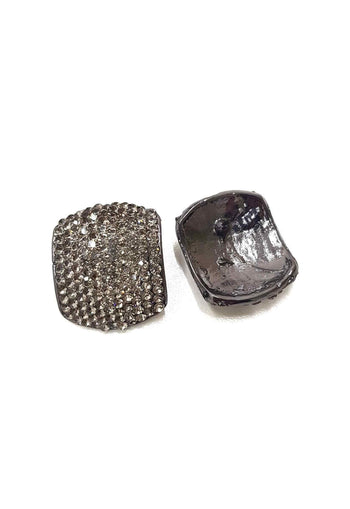 Brinco Dulce com pedras black diamond banhado no grafite