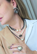 Brinco Única de metal com pedra oval black diamond banhado no prata