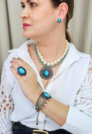 Colar Raya de perolas com pedras turquesa e mandala azul