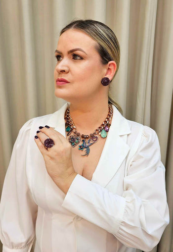 Anel Divina vintage redondo com pedras ametista