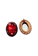 Brinco Sucesso ouro velho oval com pedras vermelhas