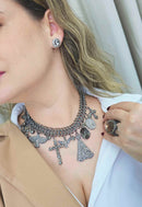 Colar Fé Infinita com pingente de cruz nossa senhora aparecida e divino espirito santo banhados no grafite