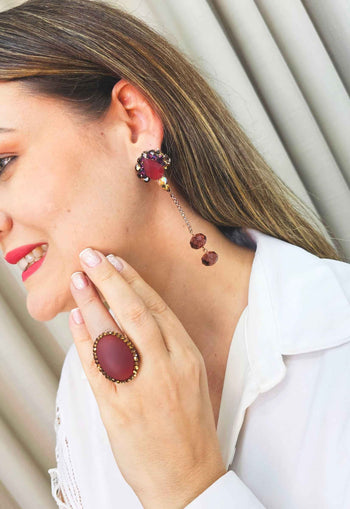 Anel Melina com pedra ametista terra e marrom banhado no vintage