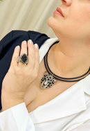 Anel Adalira silver com pedras pretas e hematite