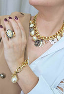 Colar Nobreza Glam com pingentes perolas e pedras black Diamond