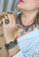 Pulseira Lumier com correntes e pedras grafites