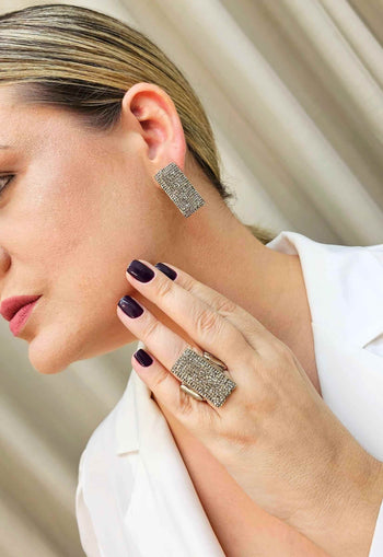 Anel Rebeca prata com pedras black diamond