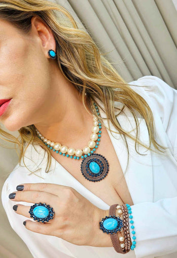 Brinco Raya pequeno com pedras azuis