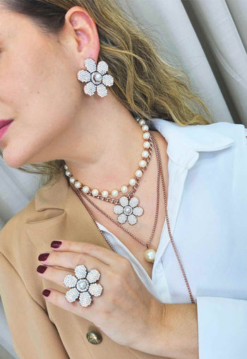 Anel de Flor Bahamas com strass light opal banhado no vintage