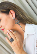 Anel Gigi onix quadrado com pedras hematite