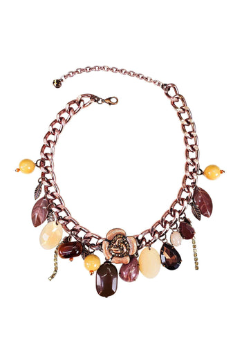 Colar Primavera eterna com pingente de flor e pedras marrom banhado no vintage